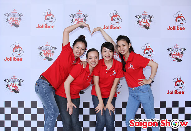 Jollibee_SaigonShow